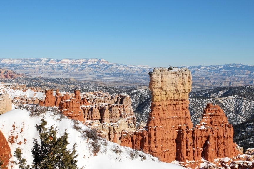 Bryce Canyon winter travel guide // The Conscious Collective