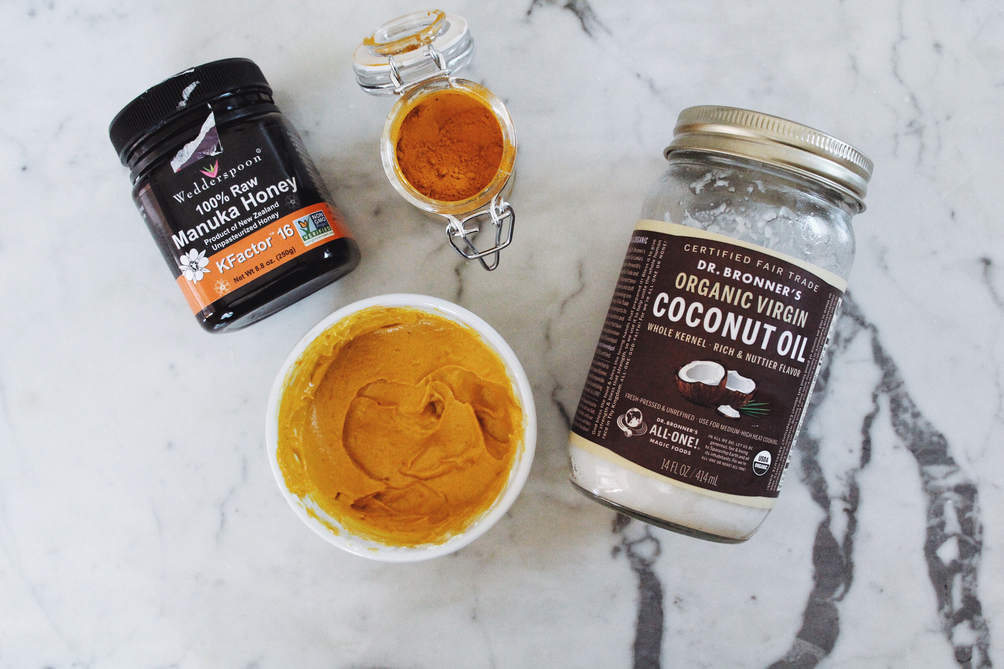 Soothing turmeric face mask recipe || The Conscious Collective 
